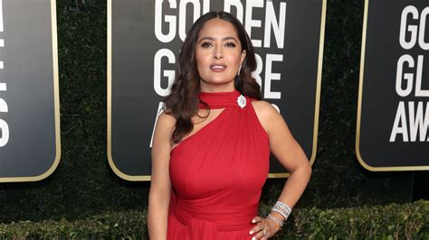 salma hyek boobs|Salma Hayek Looks Amazing in Throwback Nude Photos